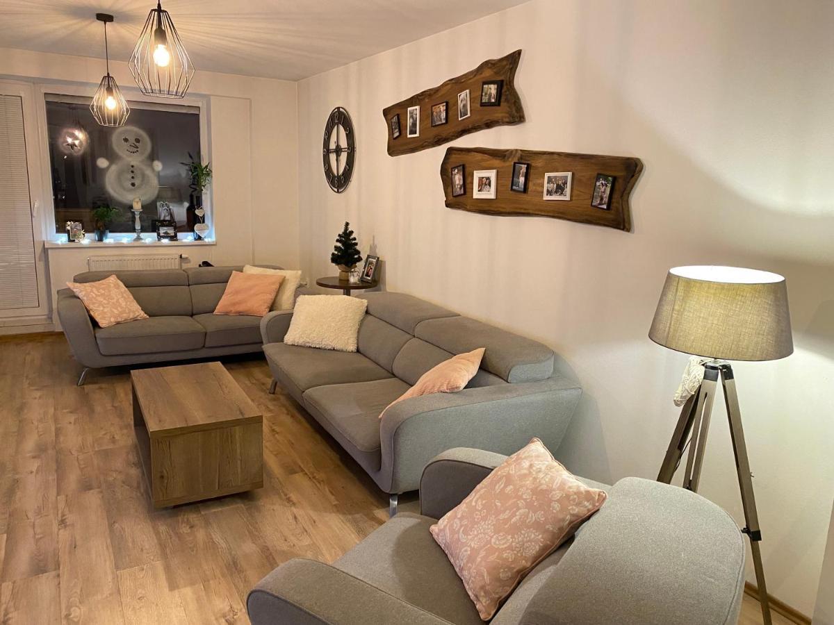 Apartman Slnecna Terasa S Vlastnym Parkovanim Na 2 Auta Daire Žilina Dış mekan fotoğraf
