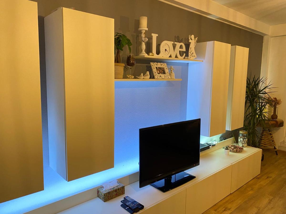 Apartman Slnecna Terasa S Vlastnym Parkovanim Na 2 Auta Daire Žilina Dış mekan fotoğraf